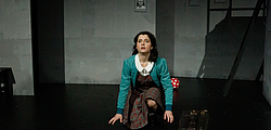 DAS TAGEBUCH DER ANNE FRANK DAS TAGEBUCH DER ANNE FRANK